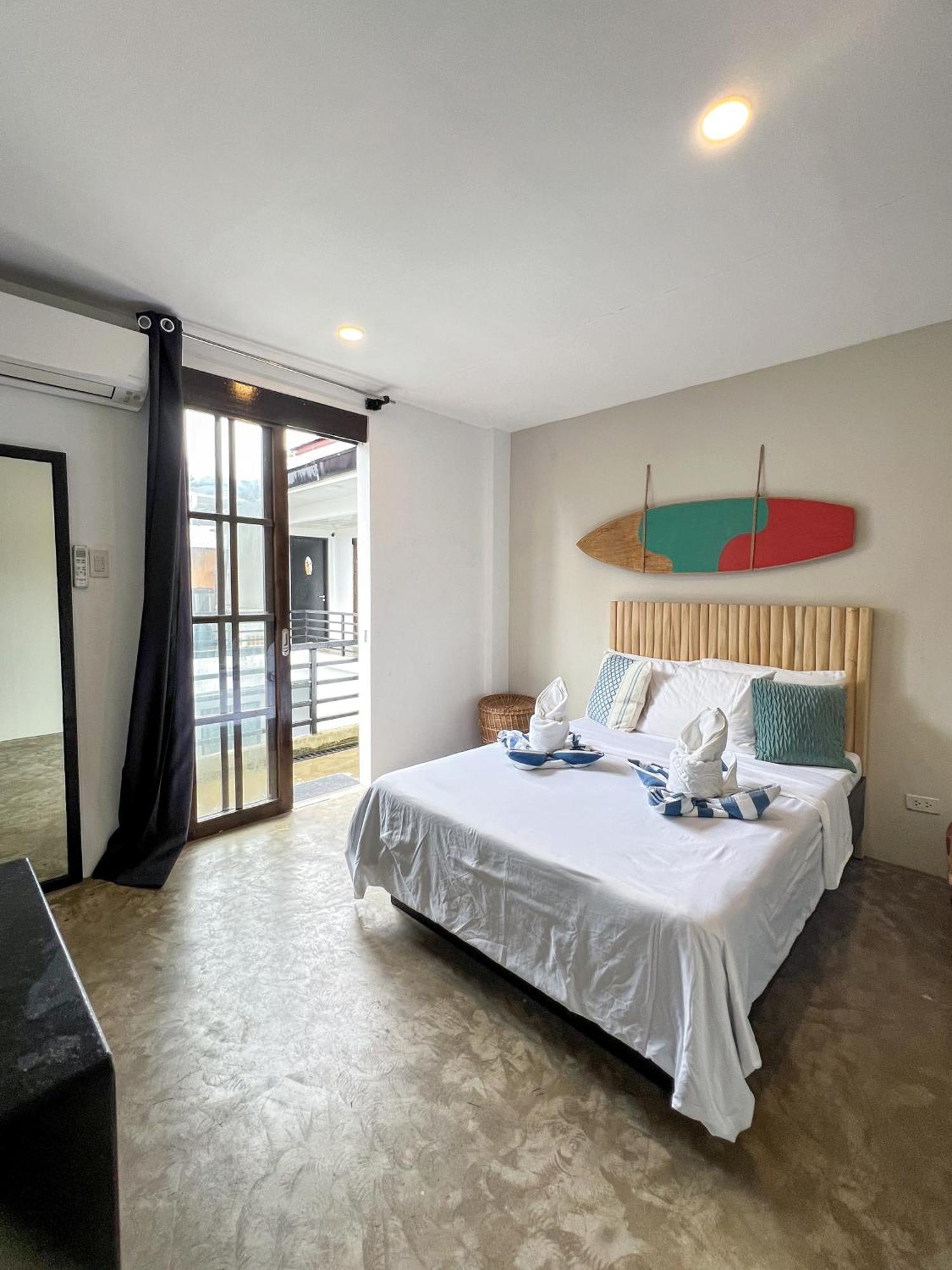 Siargao Bed And Brewery Hotell General Luna  Eksteriør bilde