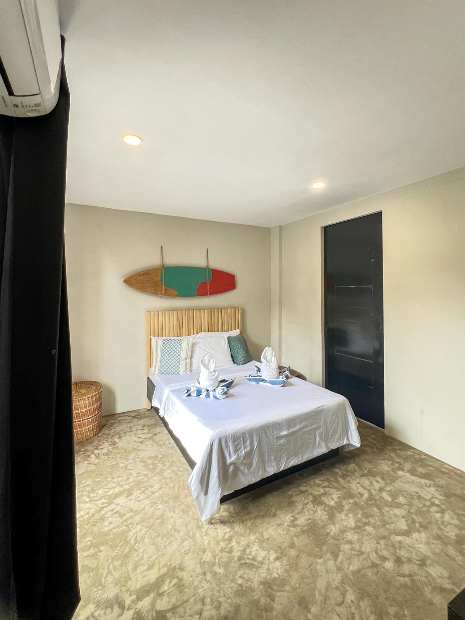 Siargao Bed And Brewery Hotell General Luna  Eksteriør bilde